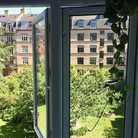 Apartment Homy In The Greenest Part Of Copenhagen